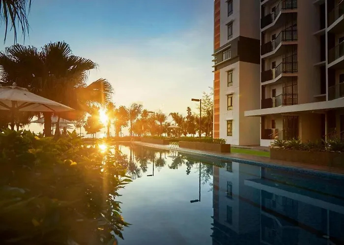 Puteh Timurbay Beachfront Private Sea View Suite Kuantan